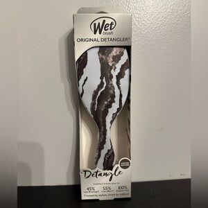 Wet Brush Original Detangler - Black and White